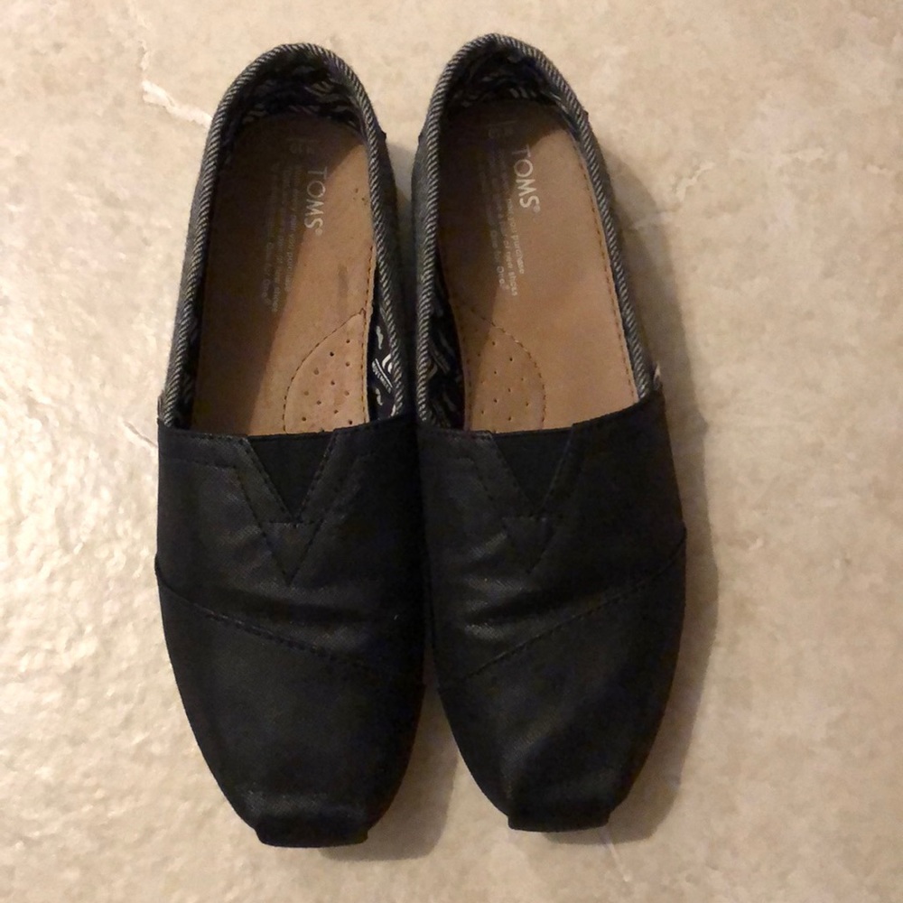 Black Toms